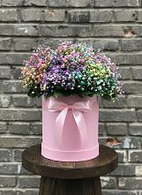 Цветочная композиция из Гипсофила и Розы в шляпной коробке #REPLACE_PRED# Амурске