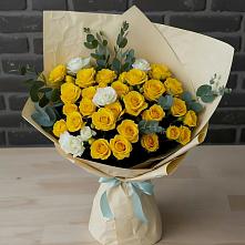 Букет цветов из:  Розы в Амурске