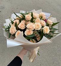 Букет Кремовые розы Латте в Амурске