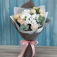 Букет цветов из:  Хризантемы и Розы #REPLACE_PRED# Амурске