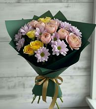 Букет цветов из:  Хризантемы и Розы в Амурске