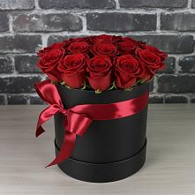 Цветочная композиция из Розы в шляпной коробке #REPLACE_PRED# Амурске