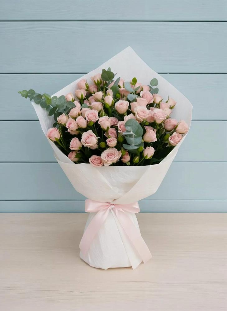 Букет цветов из: Розы в Амурске