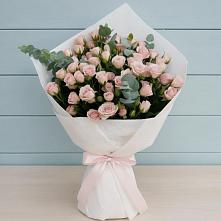 Букет цветов из:  Розы в Амурске